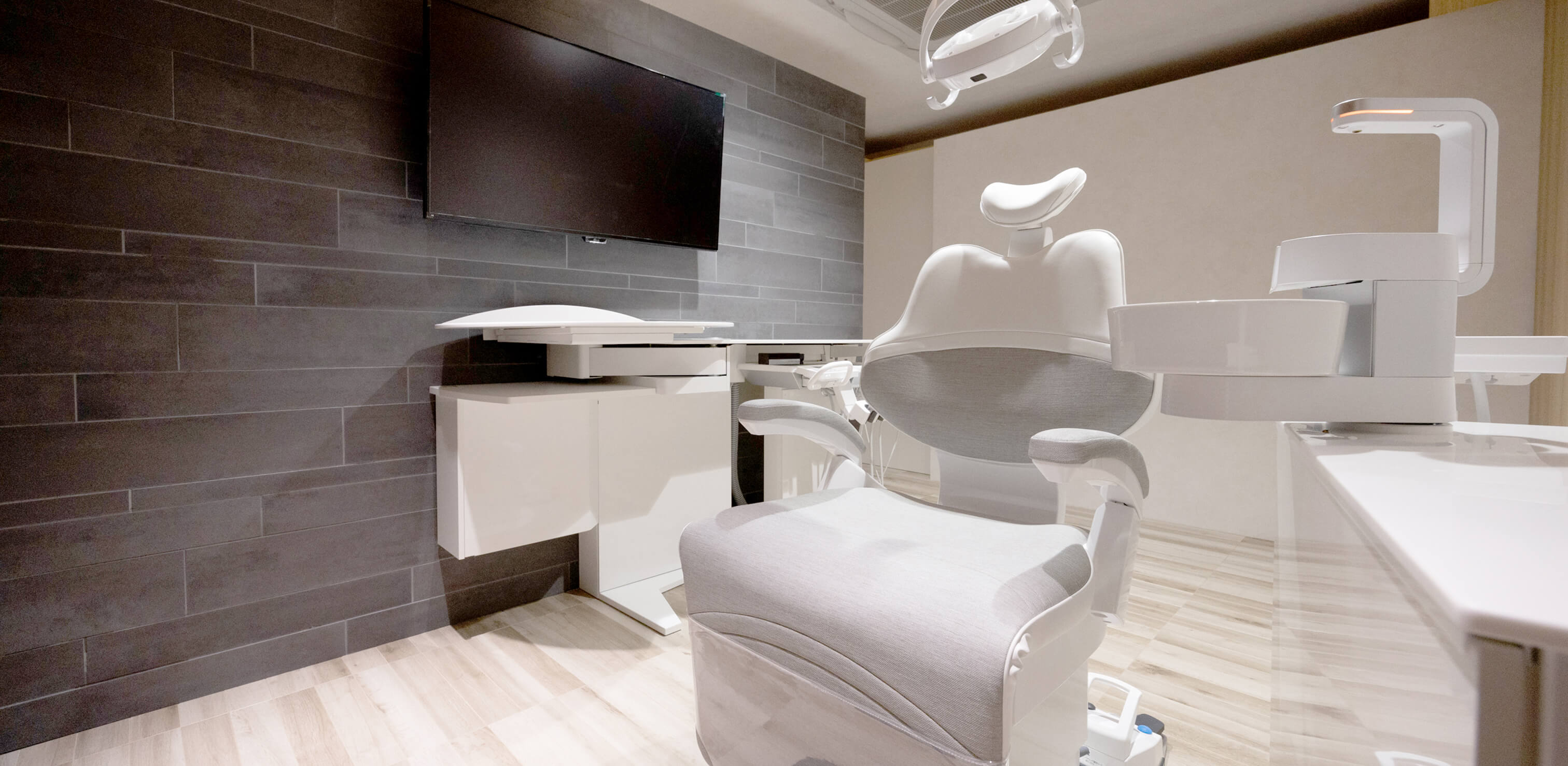新しい自分探しのお手伝いorthodontic clinic shibuya歯並び治療専門クリニック